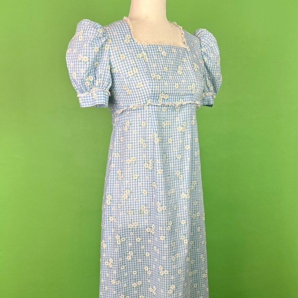 Vintage 60s 70s Blue Gingham Flocked Daisy Empire Waist Dress - Size XS - Picture 5 of 9